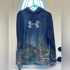 Men’s under armour camo hoodie